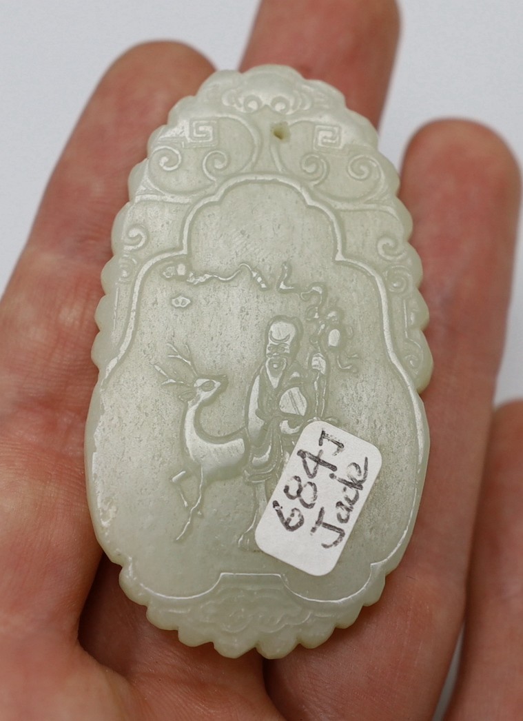 Three Chinese jade or bowenite carvings